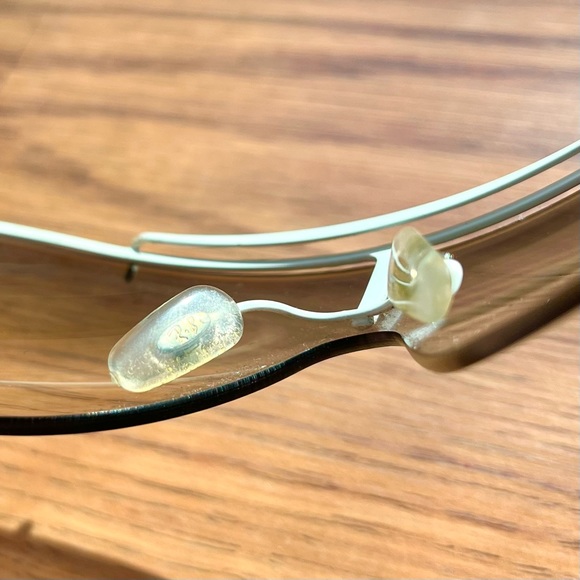 Ray-Ban Aviator Sunglasses - Picture 8 of 10